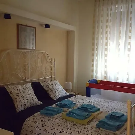 Lägenhet Casa Vacanze Pini Di Melara *